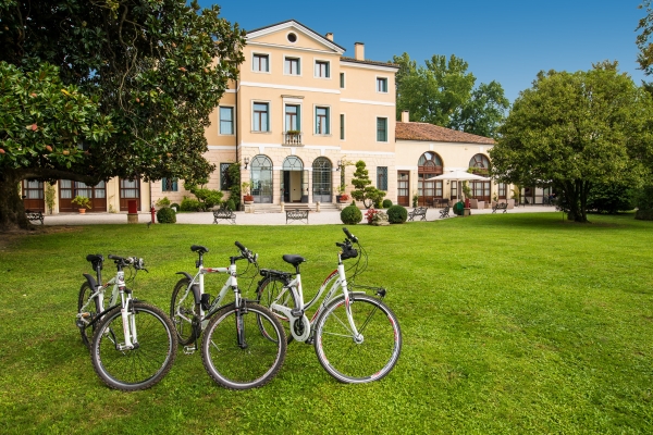 Hotel Best Western Plus Villa Tacchi (Gazzo)